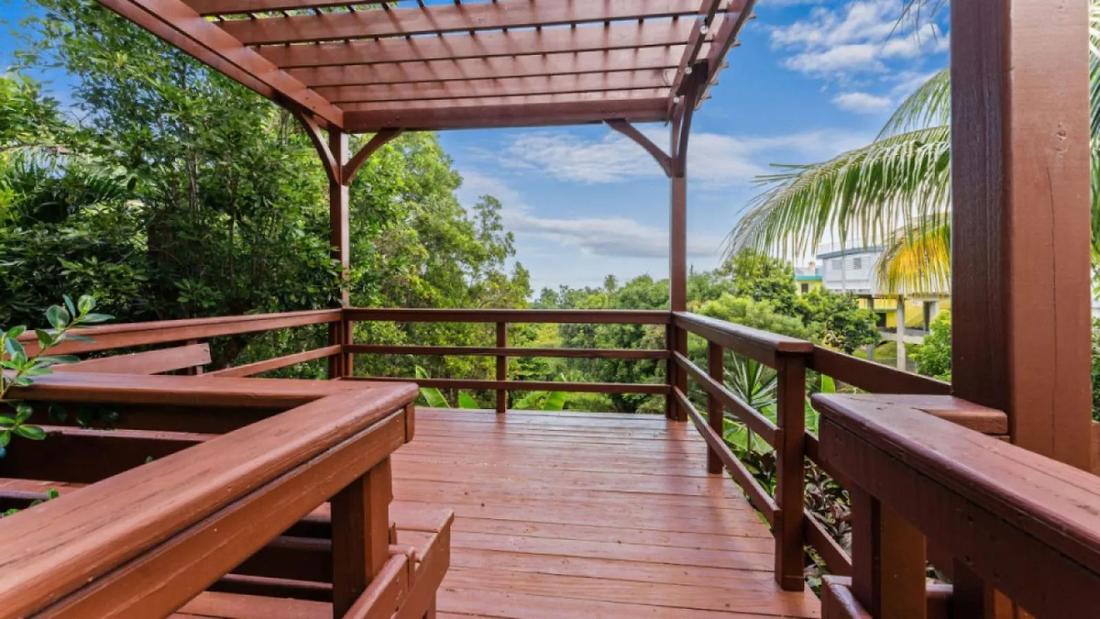 아파트 Casita 4 At Ceiba Tree Inn. Tranquility With Garden Views And Pergola With Ocean Overlook 린콘 푸에르토리코
